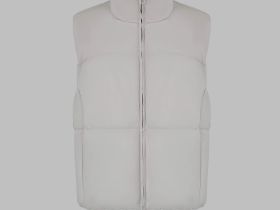 Утепленный жилет с искусственным наполнителем