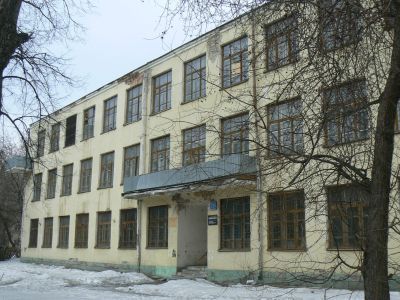 Здание химико-технологического факультета Уральского лесотехнического института, где в 1930-1967 гг. работал ученый лесохимик В.Н. Козлов