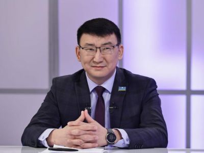 Власти Якутии искоренят дефицит учебников по родным языкам