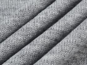 Свитер мужской