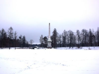 Чесменский обелиск на Белом озере