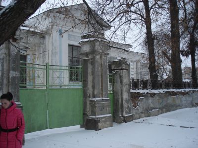 Ограда с воротами