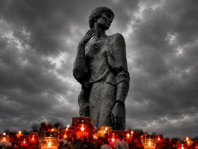 Реквием Анны Ахматовой. Голоса памяти