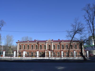 Городская больница, построенная по инициативе и на средства А.И. Текутьева