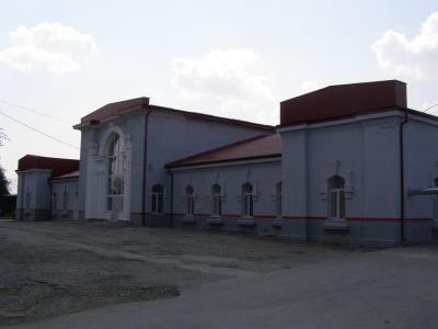 Здание железнодорожной станции
