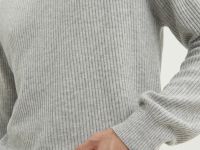 Свитер с добавлением шерсти и кашемира