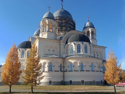 Собор Крестовоздвиженский