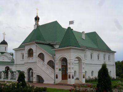 Настоятельский корпус