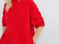 Объёмный джемпер с воротником-стойкой, Красный