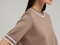 Легкий джемпер с короткими рукавами