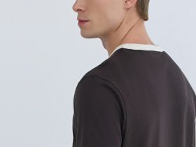 Футболка с текстовым принтом, Коричневый