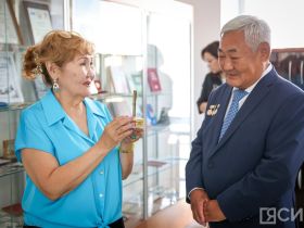 В Якутске отметили 75-летие журналиста Ивана Ксенофонтова