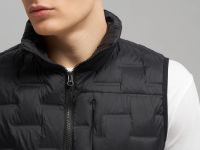 Стеганый пуховый жилет