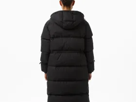 Женская парка Lacoste с капюшоном