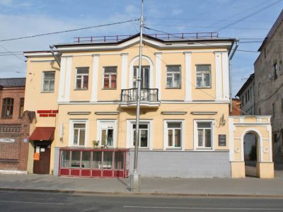 Дом Первовского