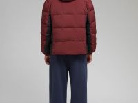 Утепленная куртка с капюшоном