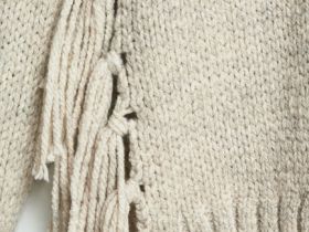 Вязаный джемпер с бахромой, Бежевый