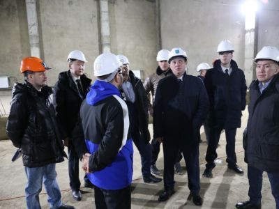 Александр Басыров посетил три строящихся объекта