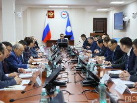 Острые вопросы сельского хозяйства Якутии обсудили с представителем федерального Минсельхоза