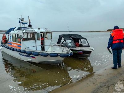 Навигацию для маломерных судов закрыли в Якутии