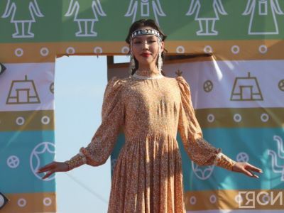 Корона конкурса красоты «ЭтноМиссЯкутия» досталась студентке Эмилии Румянцевой