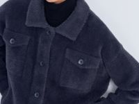 Жакет с высоким ворсом и нагрудными карманами