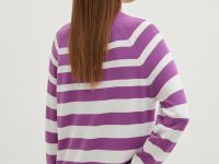 Джемпер в полоску свободного силуэта