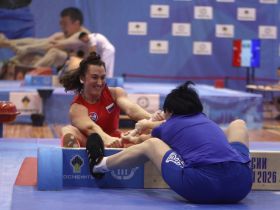 Ирина Севрюк: «Конкуренция в российском мас-рестлинге растет, поэтому прогрессируем и мы»