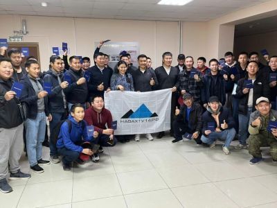 В Якутии группу курсантов проводили на работу в компанию «Колмар»