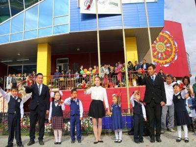 Власти республики не будут сбавлять темпов строительства школ в Якутске