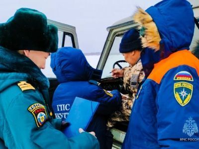 В Якутии патрулировали места несанкционированного выезда на лед