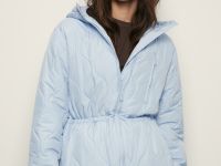 Утепленная куртка с поясом на кулиске