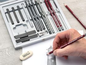 Набор художественный Cretacolor "SILVER BOX" в деревянной коробке окрашенной в серебряный цвет