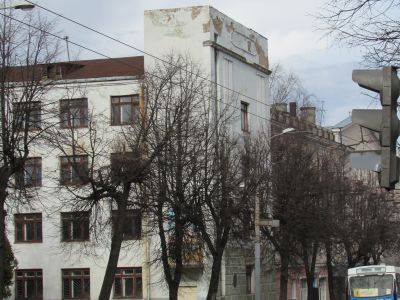 Здание, в котором в 1941-1942 годах размещался военный госпиталь № 4059