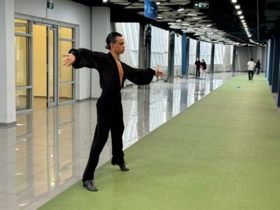 Сергей Быковский из Москвы высоко оценил организацию соревнований по танцевальному спорту в Якутске