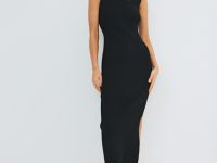 Вязаное платье в рубчик с воротником-стойкой, Черный