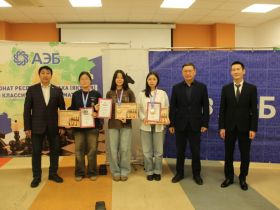 Школьник Альберт Постников стал чемпионом Якутии по шахматам