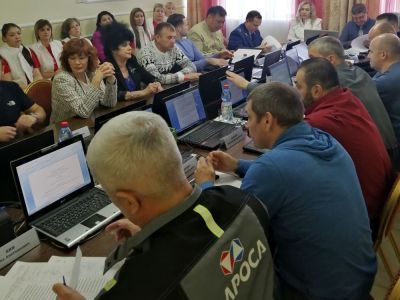 Городской бюджет, землеустройство и приватизацию имущества рассматривали удачнинские депутаты