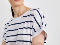 Футболка в полоску