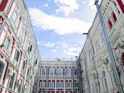 Концертная площадка «Свиридовский дворик»