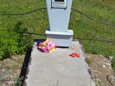 Братская могила партизана Саранчина Н.Т. и неизвестного партизана из отряда П.П.Морозова, погибших в бою под с. Романовка в 1920 г.