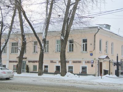 Флигель по улице