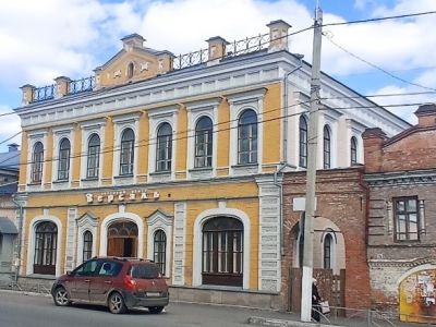 Здание бывшей Земской аптеки