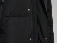 Пуховое полупальто со съемным капюшоном