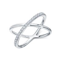 Серебряное кольцо с бриллиантами выращенными
