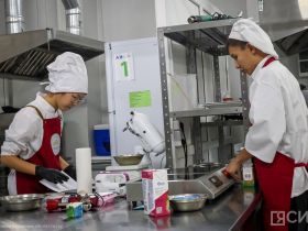 В Якутске прошёл кулинарный конкурс для школьников «Тарбаахтаптыы астыахха»