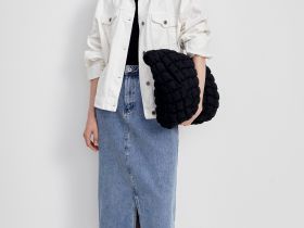 Джинсовая юбка макси с разрезом