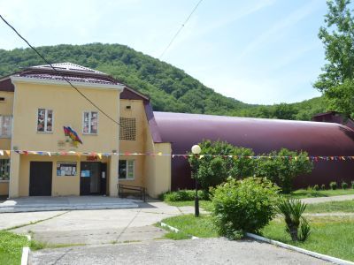 Дом культуры п. Тюменского