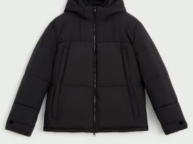 Утепленная куртка со съемным капюшоном