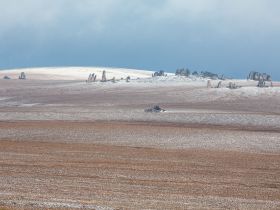 Арктическая снегоходная экспедиция «К Каменным Людям Сундуруна через кряж Суор Уйата». Сопутствующая рыбалка на трофейного арктического гольца